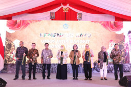 Festival UMKM Kemenkeu Satu Jatim Naik, Indah Kurnia Wujudkan UMKM Jatim Berdaya Saing