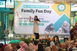 Bentuk Generasi Bangsa Cerdas, Bupati Ikfina Minta Orang Tua Tak Pengaruhi Independensi Anak