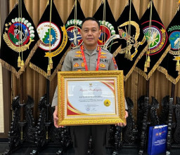 Polres Gresik Sabet Penghargaan Pelayanan Prima Tiga Kali Berturut-turut