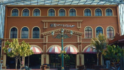 Sumbang PAD Terbesar, Kampung Coklat Blitar Tetap Ramai Usai Kebakaran