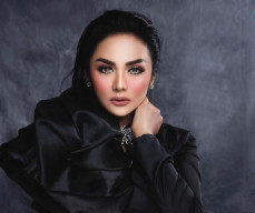 Terancam Batal Konser di Singapura, Promotor Krisdayanti Ternyata Buronan