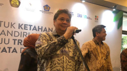 Airlangga Sebut Implementasi B35 Bisa Hemat Devisa US$ 10,75 Miliar