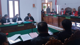 Gelapkan 80 Ribu Batang Besi, Rommy Hartono Kemplang Pembayaran Rp 3 Miliar