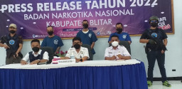 BNNK Blitar Bekuk 3 Kawanan Pengedar Sabu dalam Sepekan