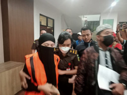 Mantan Kepala Pegadaian di Bawean Dijebloskan Tahanan, Rugikan Negara Rp 3,517 M