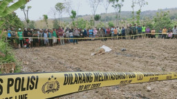 Usai Ditabrak Pikap, Sekdes Dibacok, Tewas