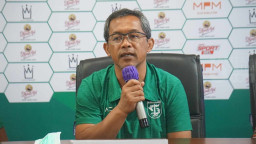 Persebaya Menang Lawan PSIS, Aji Santoso Apresiasi Para Pemainnya