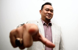 Demi Banyolan Cerdas, Cak Lontong Tinggalkan Kantor