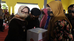 Bupati Jombang Hadiri Baksos Dalam Rangka HUT TNI Ke -75