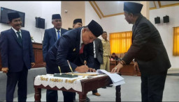 DPRD Sampang Menggelar Rapat Paripurna LKPJ TA 2022 Berjalan Adem Ayem