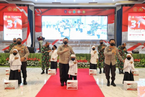 Ketua KPK Pastikan Vaksinasi di Jatim Berjalan Lancar