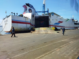 PPKM Surabaya Turun Level, Hilir Mudik Penumpang Masih Landai