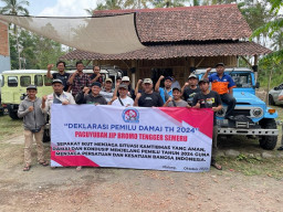 Sambut Pemilu 2024, Paguyuban Jip Bromo Tengger Semeru Gelar Deklarasi Damai