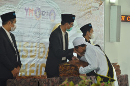 Empat Santri ICMBS Tahfidz Qur'an 30 Juz Dapat Reward Umrah