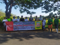 PT CS2 Pola Sehat dan PT Ultra Prima Abadi Adakan Program Kali Bersih Desa