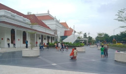 Yuk ke Alun-Alun Surabaya, tapi Tetap Jaga Prokes Ya!