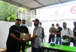 Citraland Gelar Bakti Sosial