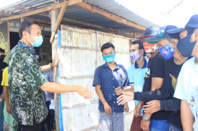 Pemberian Pupuk Subsidi Secara Maksimal ke Petani