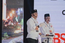 PDIP : Surabaya Bersatu, Eri-Armuji Kuat Karena Gemblengan dan Kepungan