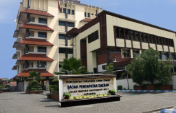 Pajak dan Balik Nama Kendaraan Listrik di Jatim Gratis per 1 Agustus 2023