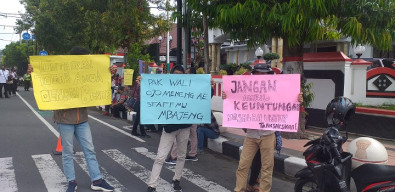 PSBB Grudug Kantor DPRD Kota Blitar