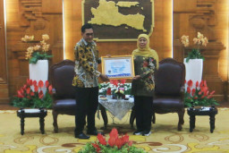Pemprov Jatim Raih Penghargaan Kepatuhan Standar Pelayanan Publik Tahun 2022