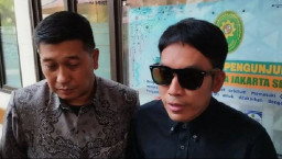 Desta Akan Laporkan Akun yang Fitnah Dirinya Usai Sidang Cerai