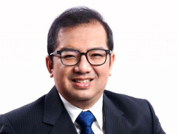 Direktur Keuangan dan Perencanaan Strategis Pegadaian Raih Best CFO Award 2024