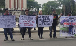 Aktivis Anti Korupsi Minta KPK Kencengi Bupati Sidoarjo Gus Muhdlor