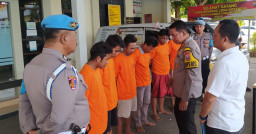 Pesta Sabu di Kos, 6 Orang Ditangkap