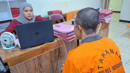 Perkosa Anak Tiri, Pria di Bondowoso Dipolisikan Istri