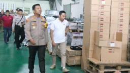 Kapolresta Sidoarjo Cek Logistik Pemilu