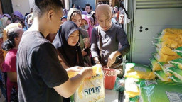 Gerakan Pangan Murah di Tulungagung Diserbu Emak-emak