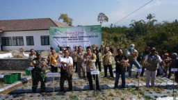 Kawasan Bawang Merah di Desa Torongrejo akan Dikembangkan Sebagai Program Unggulan