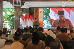 Peringatan Isro' Miraj, Sekdakab Mojokerto Ajak ASN BerAKHLAK