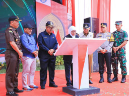 Gubernur Khofifah Resmikan Pasar Baru Kertosono Nganjuk