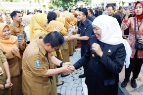 Gelar Apel Terakhir, Gubernur Khofifah Pamit di Kepemimpinan Periode Pertama