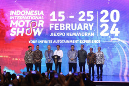 IIMS 2024 Dibuka Presiden, PLN Dorong Transportasi Berbasis Listrik dan Hidrogen