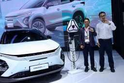 EV 4 Wheels Makin Beragam, PLN Sediakan Layanan Home Charging Bagi Pembeli Mobil Listrik Chery