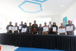 Gandeng Lima Mitra, PLN Perluas Ekosistem Kendaraan Listrik Lewat SPKLU