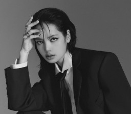 Daebak, Lisa BLACKPINK Bakal Debut Akting di Serial Musim Ketiga 'The White Lotus' Tahun Ini