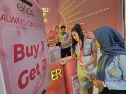 Ellips Bagikan Edukasi Wanita Surabaya Rawat Rambut Agar Tetap Sehat