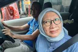 Heboh, Pecalang ‘Ciduk’ Ratna Sarumpaet Keluar Pakai Mobil di Hari Raya Nyepi, Ngaku Cari ATM