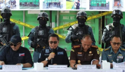 KLHK Surabaya Amankan 55 Kontainer Berisi Kayu Ilegal