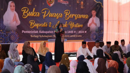 Ratusan Anak Yatim Trowulan Terima Santunan Bupati Ikfina