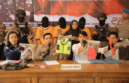 Komplotan Perampok Mobil Boks di Madiun Diringkus