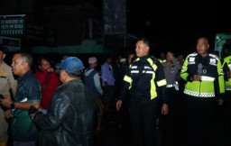 Lalin dari Bangkalan Menuju Sampang dan Sumenep Tersendat Banjir