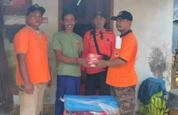 BPBD Probolinggo Salurkan Bantuan untuk Korban Rumah Roboh