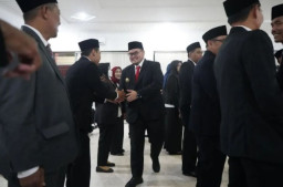 16 Pejabat Struktural dan Fungsional Pemkab Kediri Dimutasi