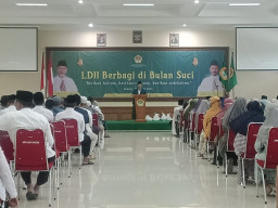 LDII Gresik Salurkan 2000 Paket Sembako bagi Anak Yatim dan Dhuafa
